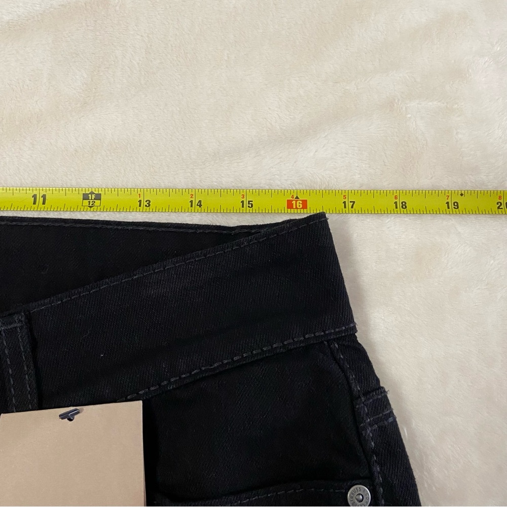 NWT Levi's Ladies Black 529 Curvy Straight Leg Mid Rise Jeans Size 14S/32 - Picture 10 of 12